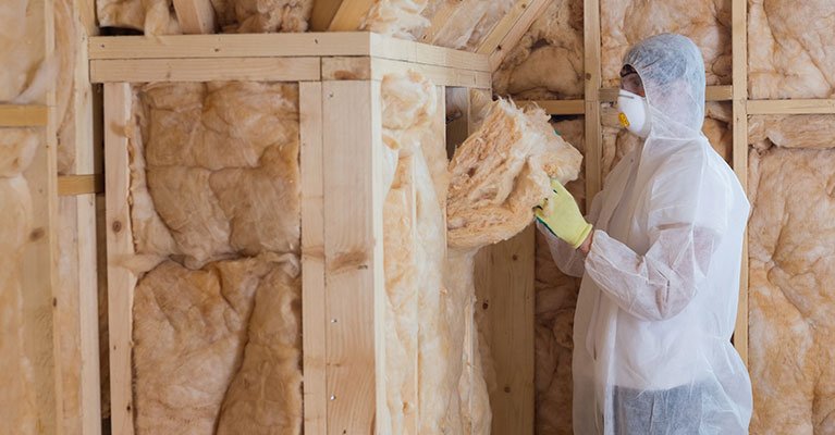 Perth Insulation - Earthwool installation